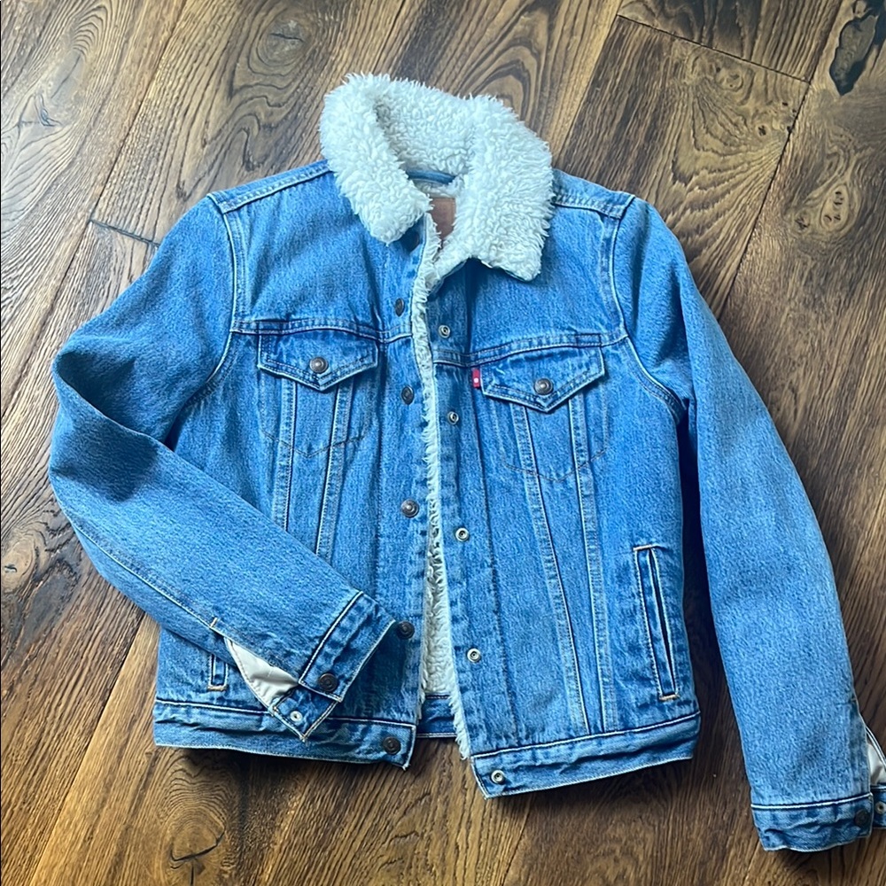 Levi's Sherpa Trucker Jacket